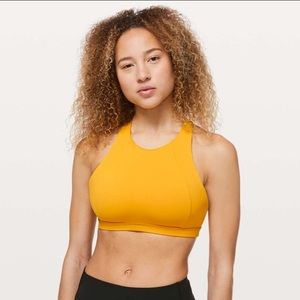 ✨Lululemon - Free to Be Serene Highneck Bra✨